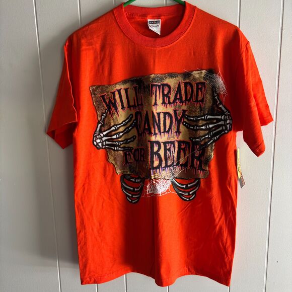 JERZEES Men's M Short Sleeve WILL TRADE CANDY FOR BEER Halloween T Shirt NWT #S - Picture 1 of 3
